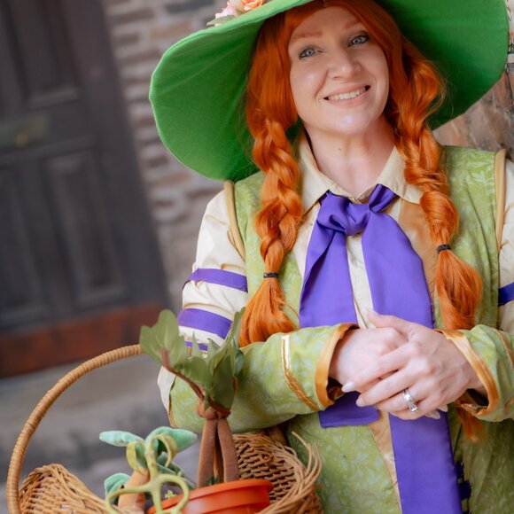 Meet your Posher, Danielle - Picture 6 of 12